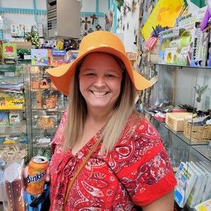 Meet your Posher, Alice